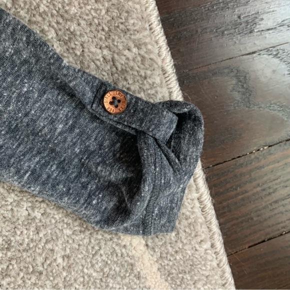 Mexx Gray Long Tab Sleeved T-shirt with Be Happy Graphic Size S - Picture 4 of 7